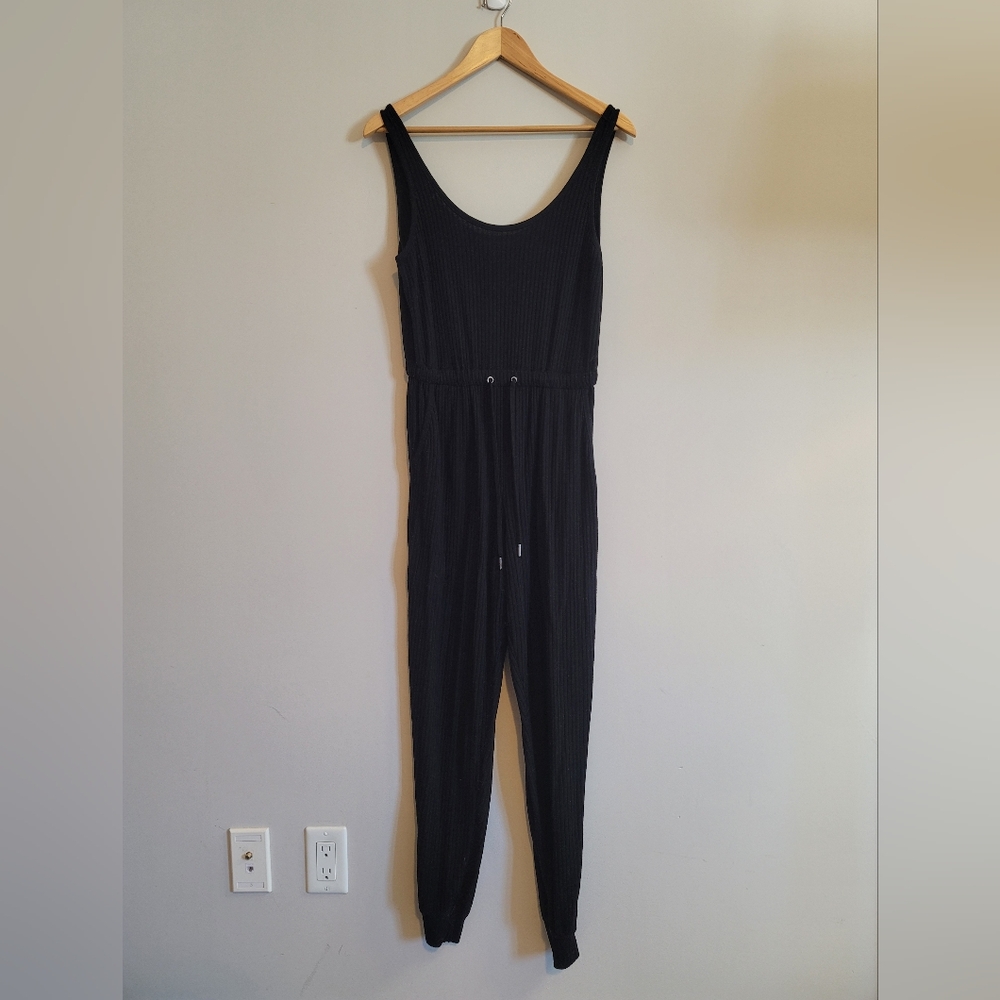 Ribbed Jumpsuit/Romper